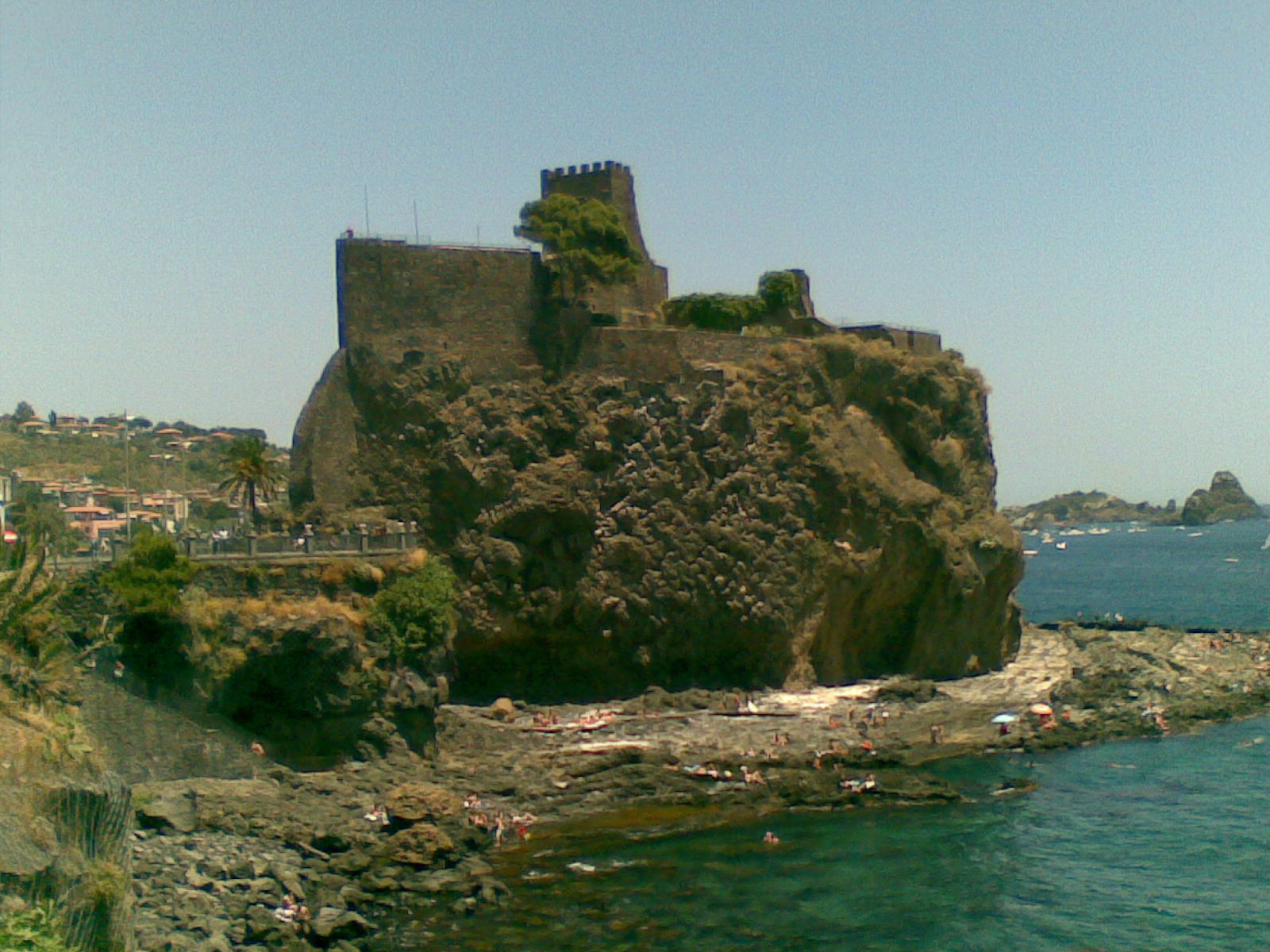 Acicastello