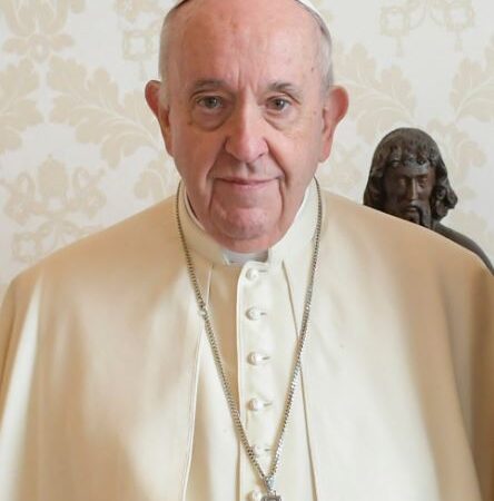 I funerali del Santo Padre in diretta sul Canale Vaticano Digitale Terrestre